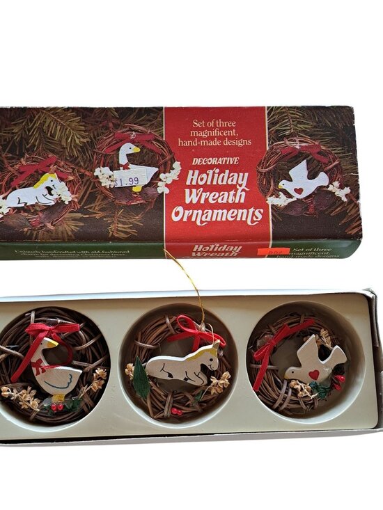 Vintage Set Of 3 Handmade Decorative Holiday Christmas Ornaments Collectible - Picture 1 of 10